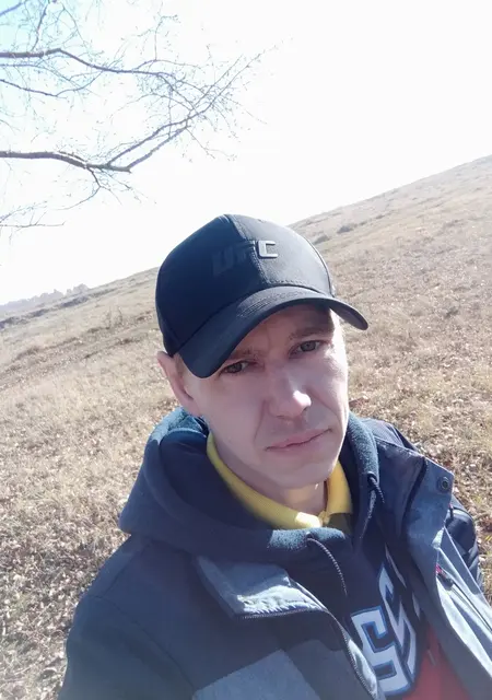 Коля из Прокопьевска, мне 36, познакомлюсь для приятного времяпровождения