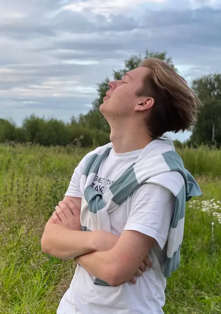 Mikhail из Карабанова, ищу на сайте приятное времяпровождение