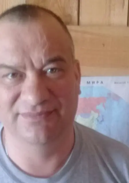 Сергей из Улан-Удэ, ищу на сайте знакомства на одну ночь