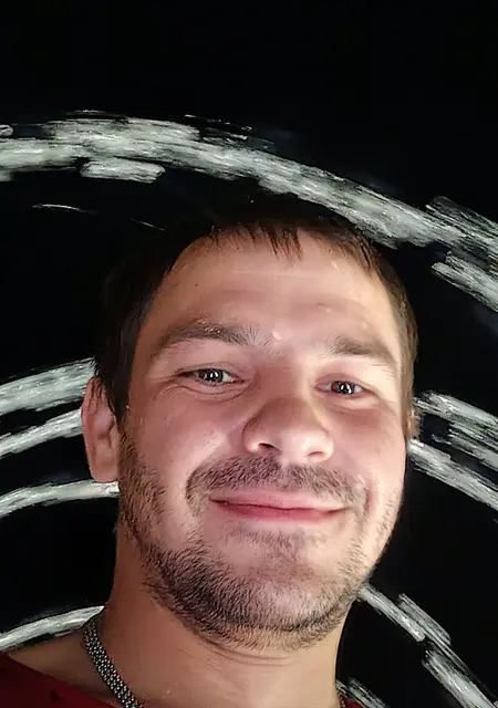 Палыч из Ленинградской, мне 34, познакомлюсь на одну ночь