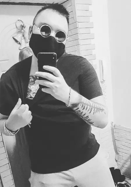 Артем из Ханты-Мансийска, ищу на сайте знакомства на одну ночь