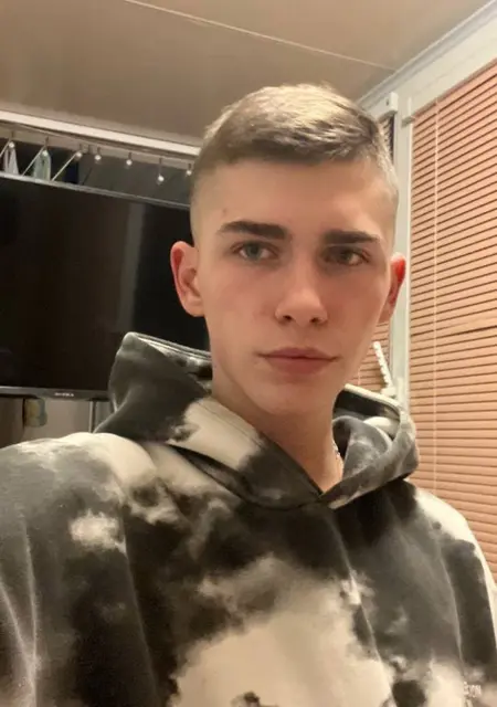 Ярослав из Владимира, ищу на сайте знакомства без обязательств