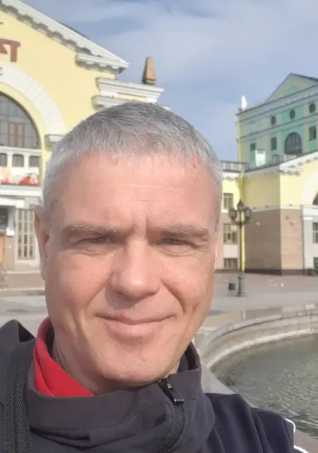 Валерий из Красноярска, мне 54, познакомлюсь без обязательств