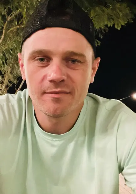 Макс из Хабаровска, ищу на сайте знакомства без обязательств