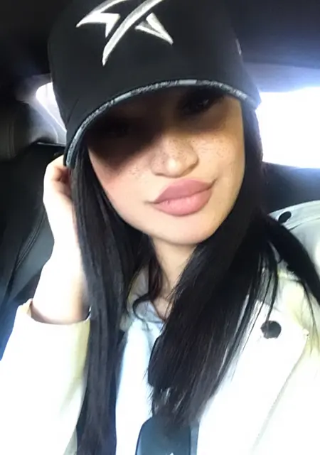 Я Kira, 27, знакомлюсь для общения в Бахчисарае