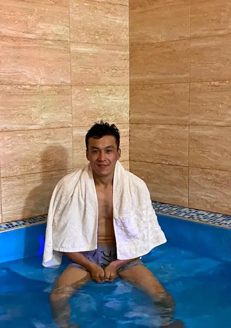 Азам из Красноярской, ищу на сайте знакомства на одну ночь