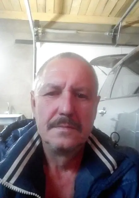 Я Евгений, 63, из Ижевска, ищу знакомства без обязательств