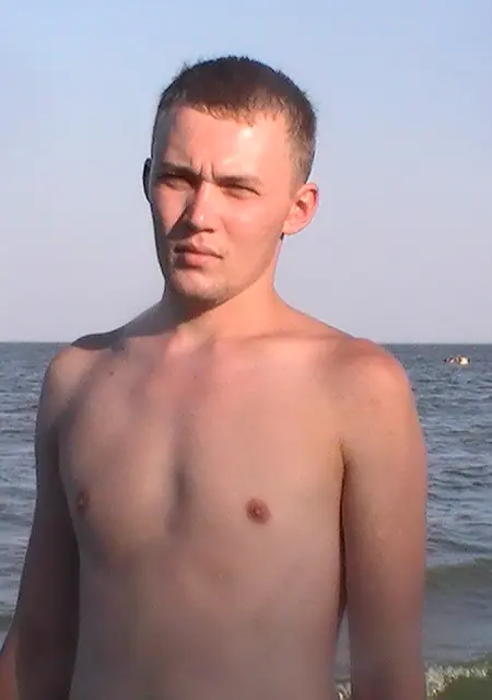 Серёга из Таганрога, ищу на сайте знакомства на одну ночь