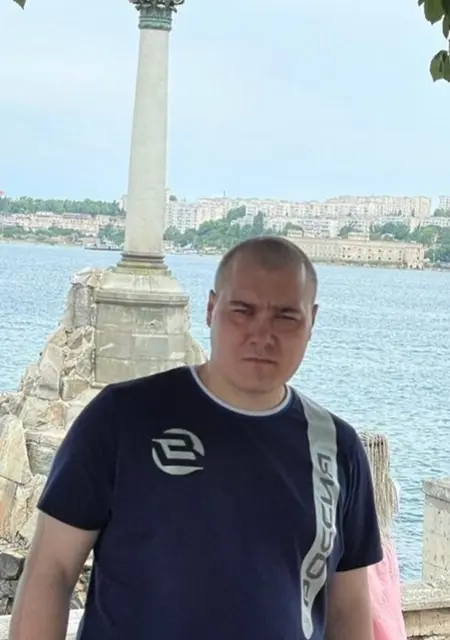 Я Валентин, 33, знакомлюсь без обязательств в Ногинске