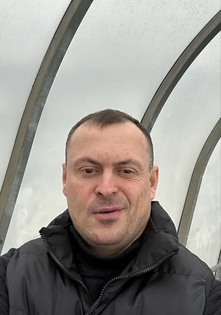 Я Alex, 40, из Москвы, ищу знакомства без обязательств