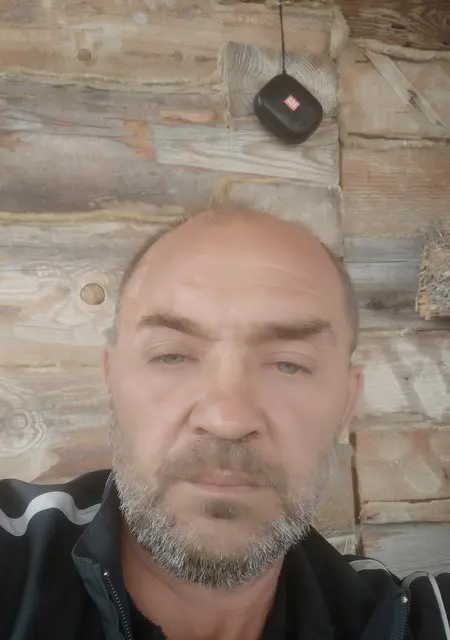 Я Димуля, 50, из Екатеринбурга, ищу знакомства на одну ночь