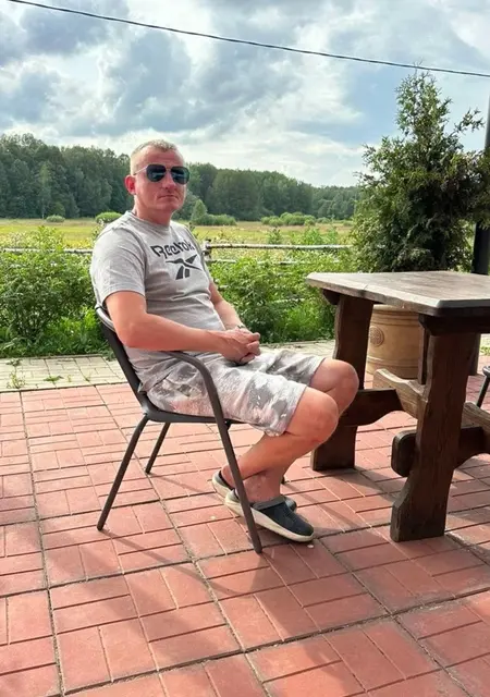 Артем из Москвы, ищу на сайте открытые отношения