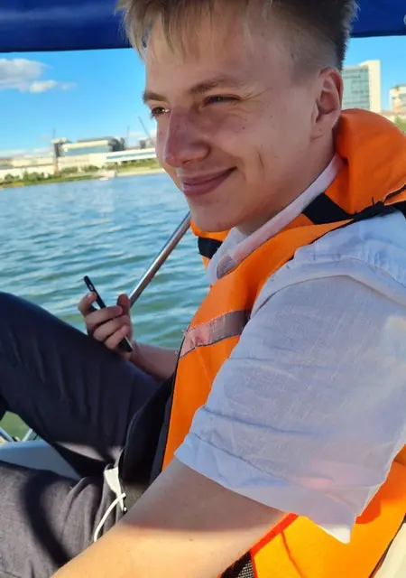 Кирилл из Сортавалы, ищу на сайте знакомства на одну ночь