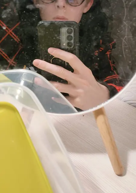 Владимир из Ярославля, мне 21, познакомлюсь без обязательств