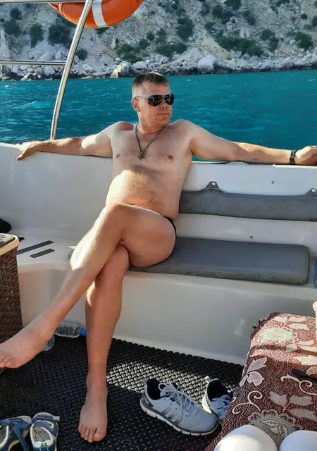 Alexxx из Ялты, ищу на сайте приятное времяпровождение