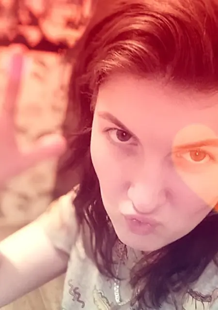 Я Яна, 32, из Новосибирска, ищу знакомство для постоянных отношений