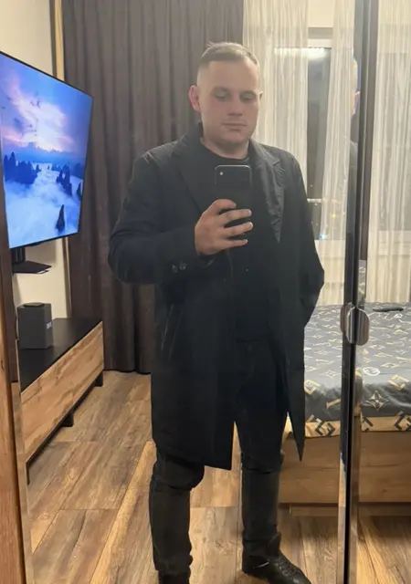 Я Станислав, 35, из Санкт-Петербурга, ищу знакомство для совместных путешествий