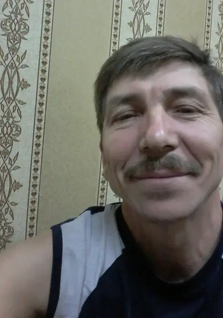 Я Игорь, 56, из Белова, ищу знакомства без обязательств