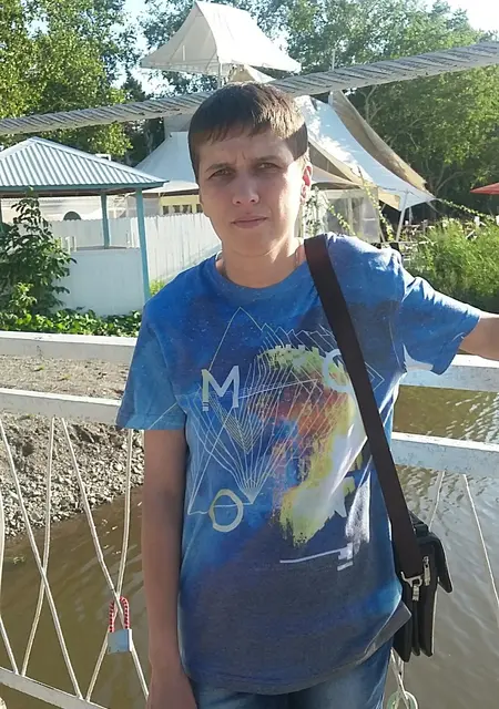 Я Анастасия, 41, из Корсакова, ищу знакомство для постоянных отношений