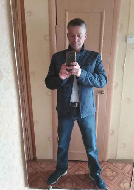 Олег из Твери, мне 55, познакомлюсь для общения