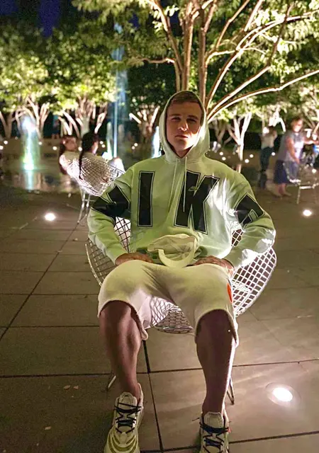 Давид из Калининграда, ищу на сайте приятное времяпровождение