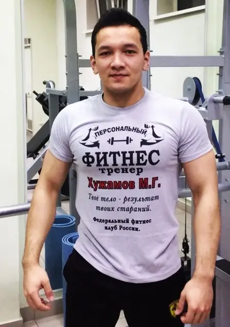 Я Михаил, 24, из Йошкар-Олы, ищу знакомства без обязательств