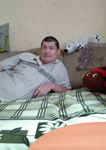 Я Игорь, 50, из Астаны, ищу знакомство для приятного времяпровождения