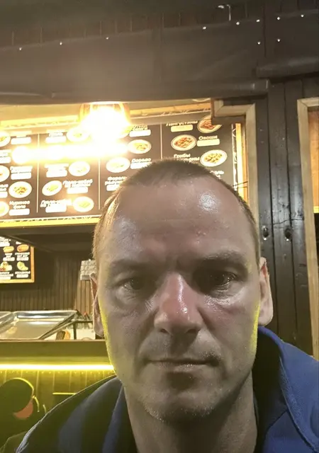 Олег из Сыктывкара, мне 44, познакомлюсь для дружбы