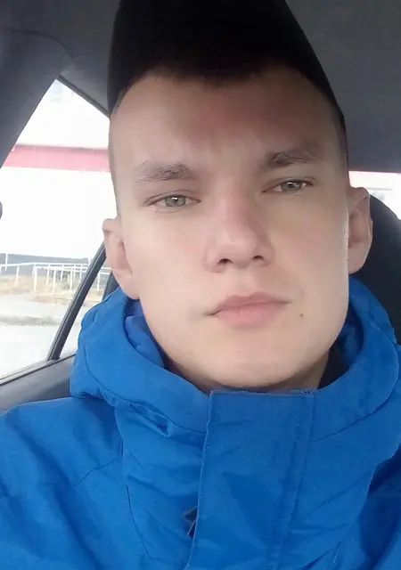 Я Денис, 29, из Ревды, ищу знакомство для постоянных отношений