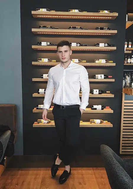 Я Евгений, 28, из Пятигорска, ищу знакомства без обязательств