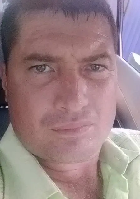 Я Максим, 44, знакомлюсь без обязательств в Азове