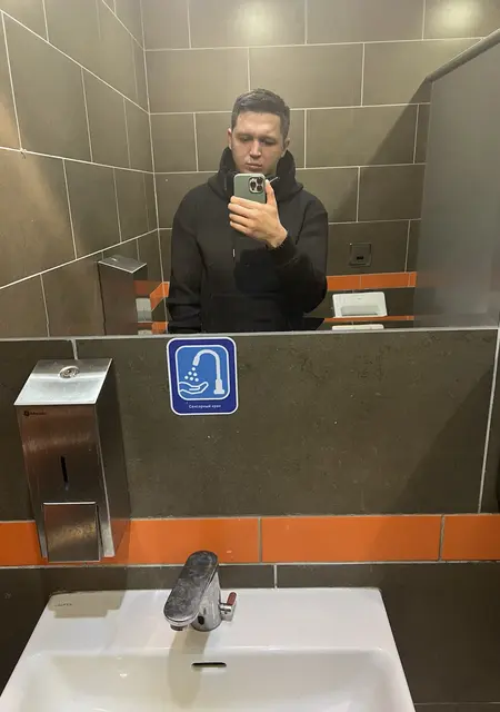 Дима из Казани, ищу на сайте знакомства на одну ночь