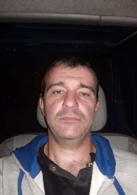 Борис з Львова, шукаю на сайті приємне проведення часу