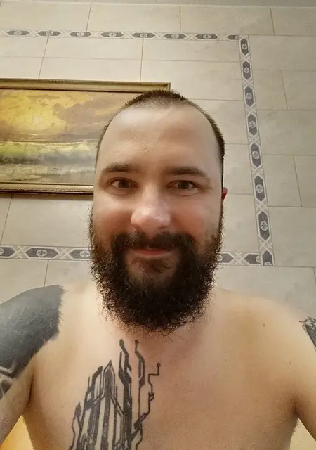 Алексей из Биробиджана, ищу на сайте знакомства на одну ночь