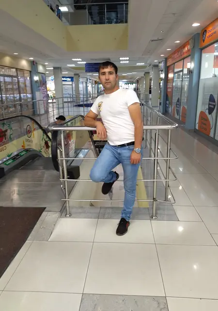 Я Рустам, 36, знакомлюсь без обязательств в Серпухове