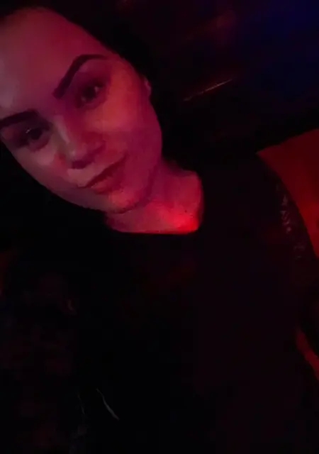 Я Валерия, 27 років, знайомлюсь для спільних подорожей у Харкові