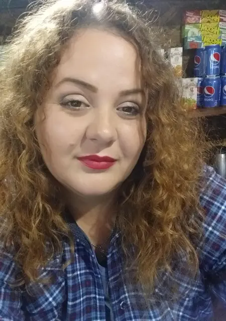 Я Наталья, 35, знакомлюсь для постоянных отношений в Одессе