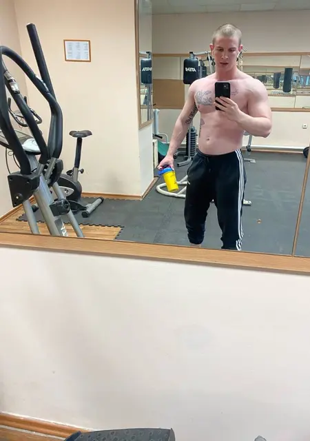 Максим из Темрюка, мне 29, познакомлюсь на одну ночь