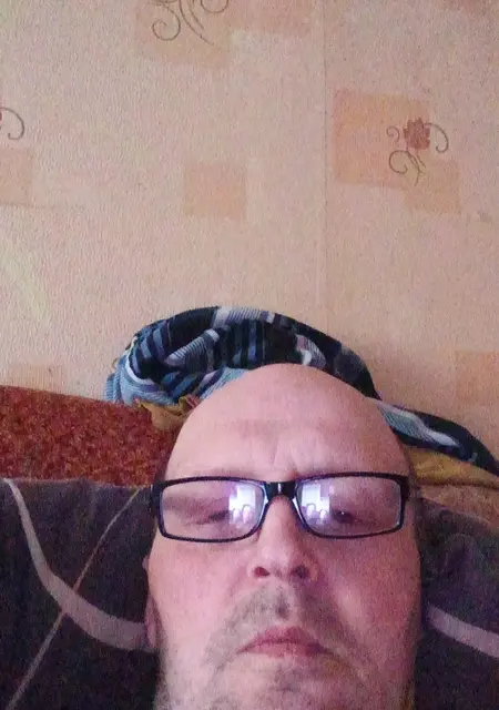 Александ из Салехарда, мне 51, познакомлюсь для дружбы