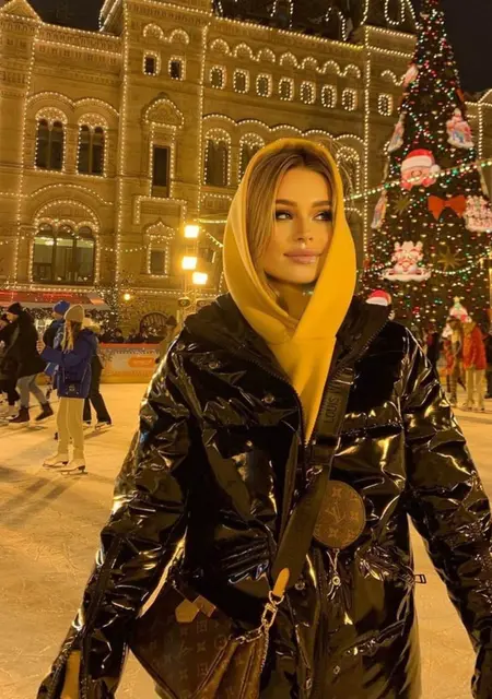 Я Єва, 22 років, знайомлюсь для спільних подорожей у Чернівцях