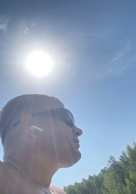 Влад из Бердска, мне 39, познакомлюсь для приятного времяпровождения