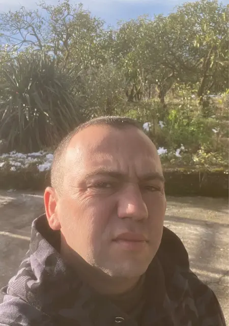 Лёва из Краснодара, мне 34, познакомлюсь на одну ночь