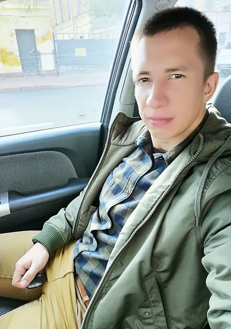 Олег из Приозерска, мне 36, познакомлюсь на одну ночь