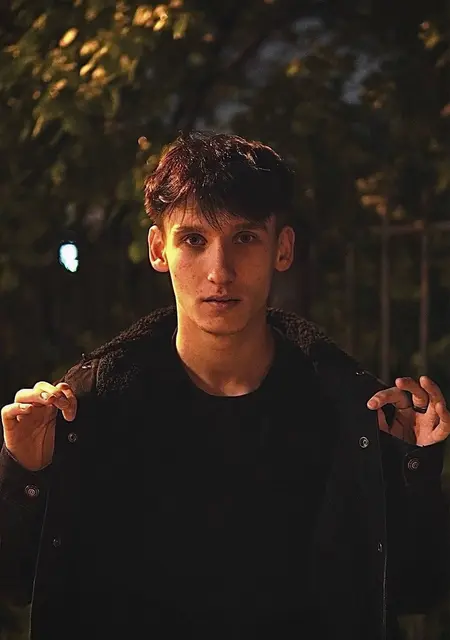 Я Александр, 21, знакомлюсь для приятного времяпровождения в Южно-Сахалинске