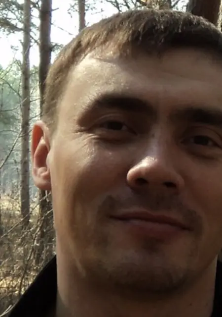 Матвей из Рязани, мне 40, познакомлюсь для постоянных отношений