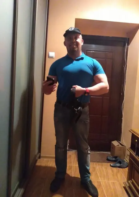 Я Rifleman, 50, знакомлюсь для вирта в Новомосковске