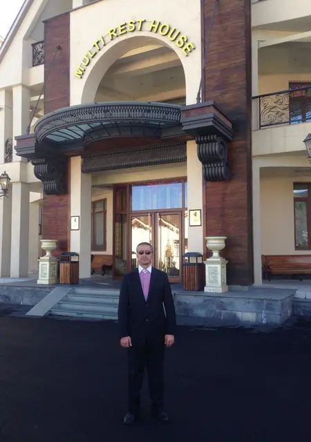 Davit из Астрахани, мне 45, познакомлюсь для общения