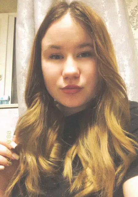 Я Настя, 21, знакомлюсь без обязательств в Челябинске