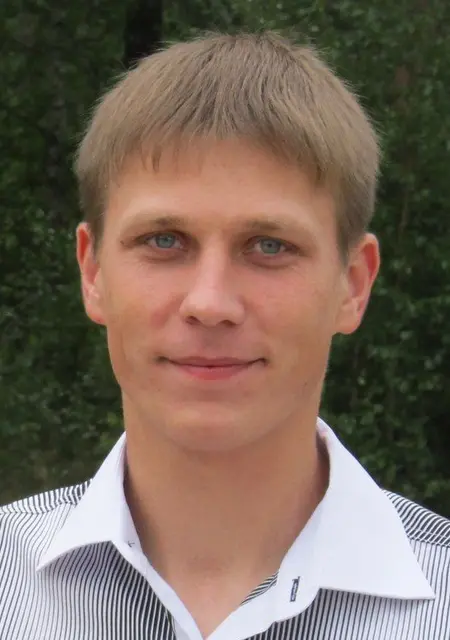 Den из Черкасс, ищу на сайте знакомства на одну ночь