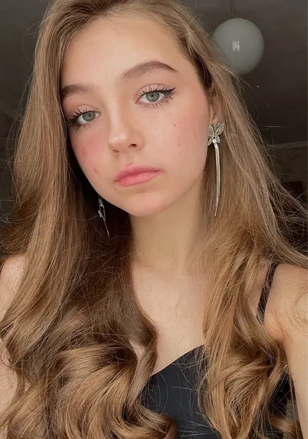 Я Диана, 18, знакомлюсь на одну ночь в Ставрополе